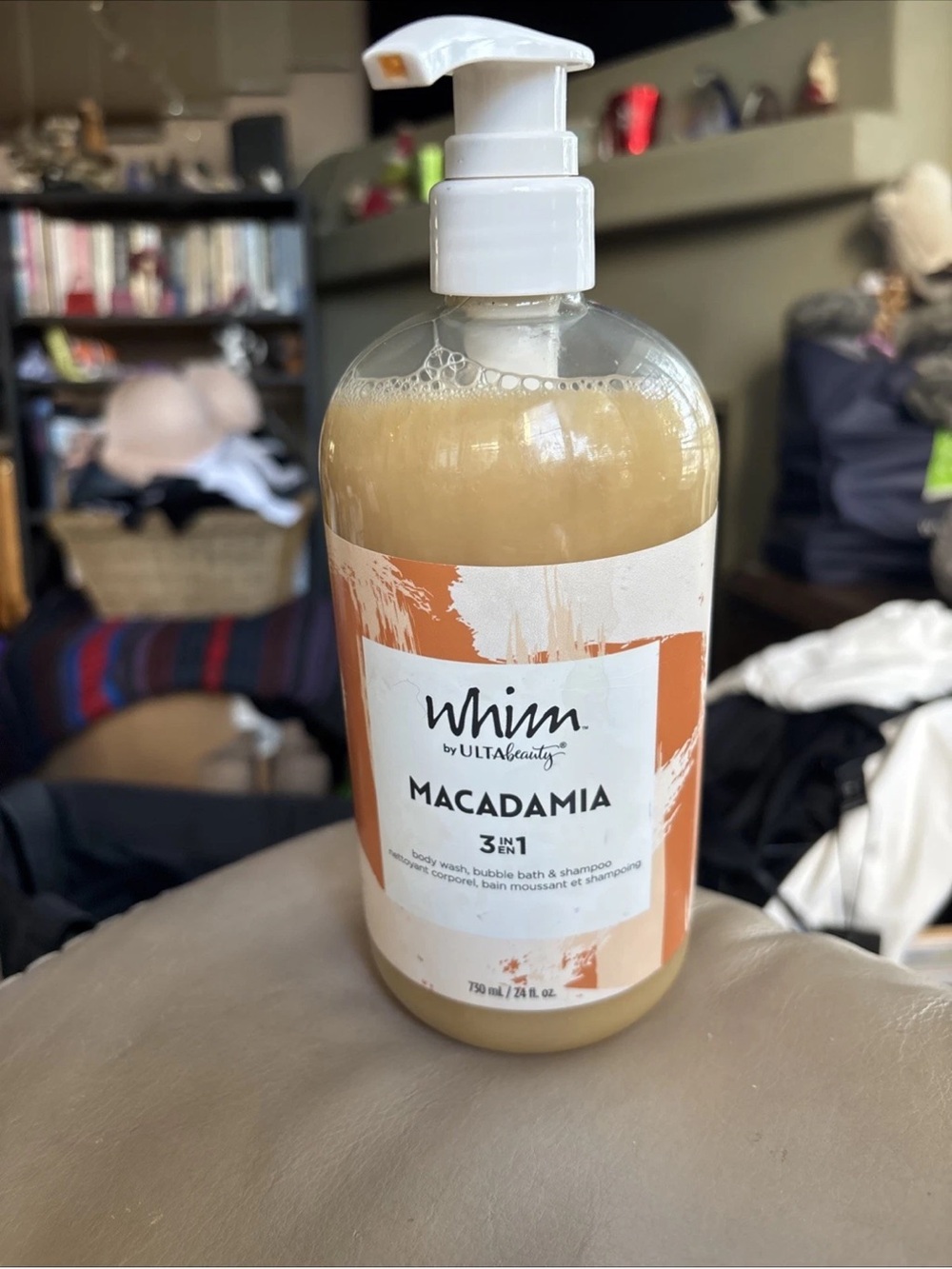 Whim by Ulta Beauty Macadamia 3-in-1 Body Wash 730ml.